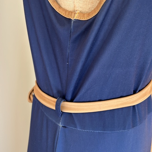 LILY by Firmiana | Vintage Dress - Picture 8 of 10